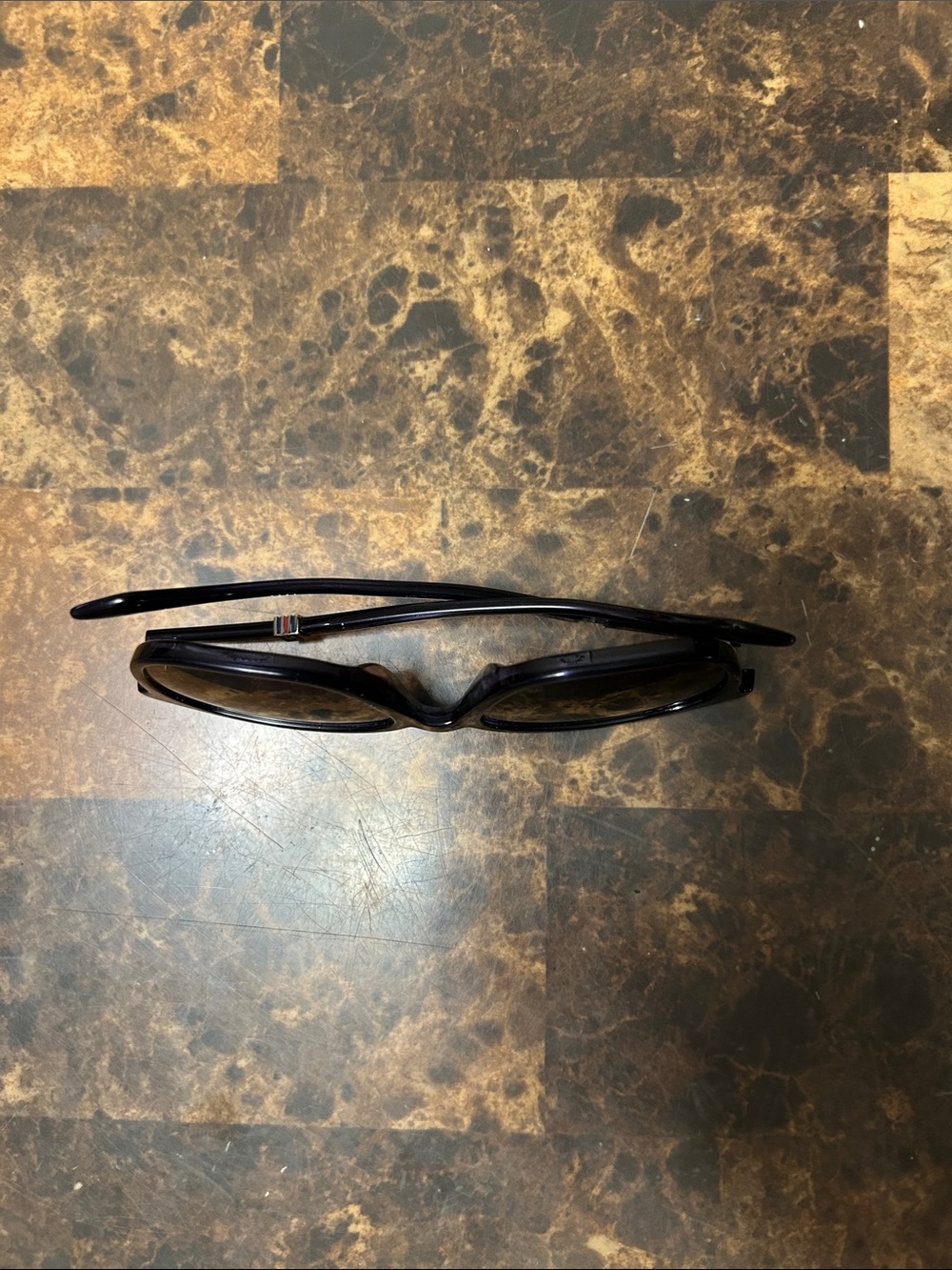 Sunglasses - Picture 4 of 7